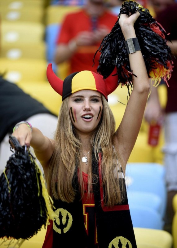 adaymag-a-17-year-old-belgian-world-cup-fan-won-a-modelling-contract-after-her-crowd-pic-went-viral-12-830x1162